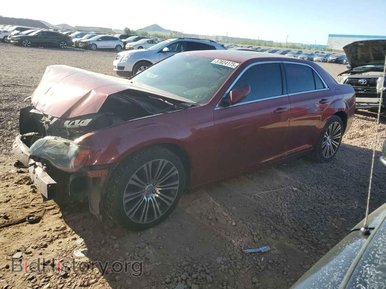 Фотография 2C3CCABG0CH313137 - CHRYSLER 300 2012