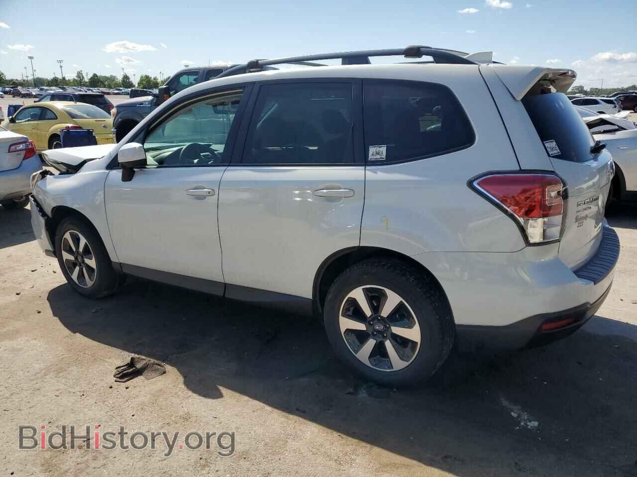 2018 SUBARU FORESTER - VIN: JF2SJAEC1JH459301 - Фото 2