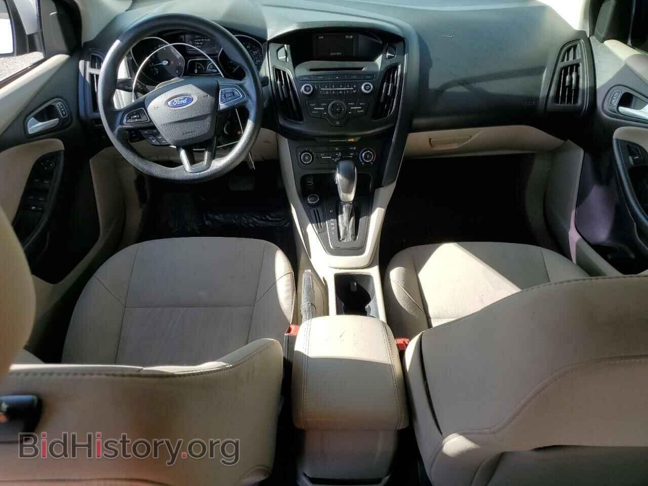 2017 FORD FOCUS - VIN: 1FADP3F23HL259721 - Photo 8