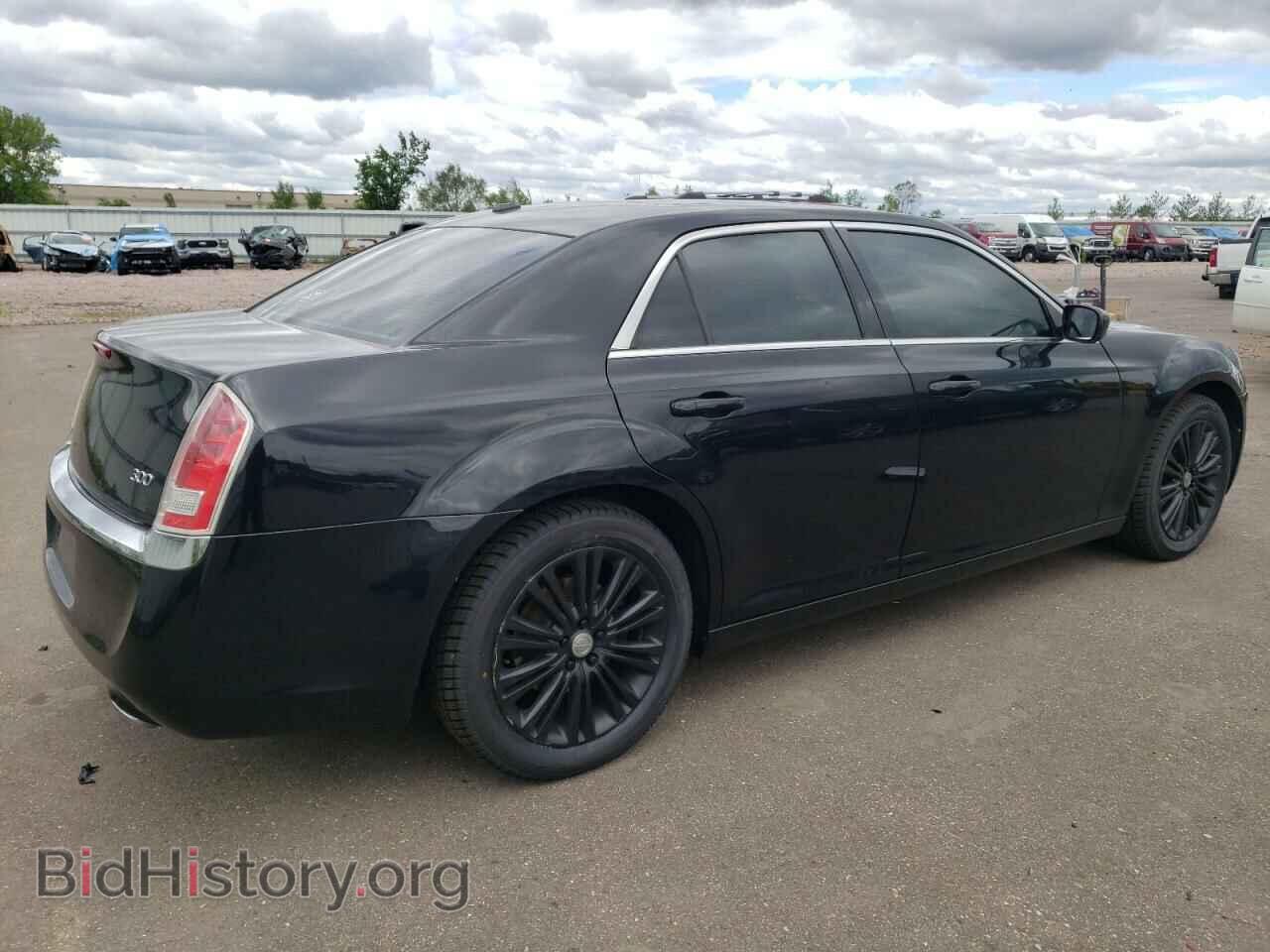 2013 CHRYSLER 300 - VIN: 2C3CCARG3DH529328 - Фото 3