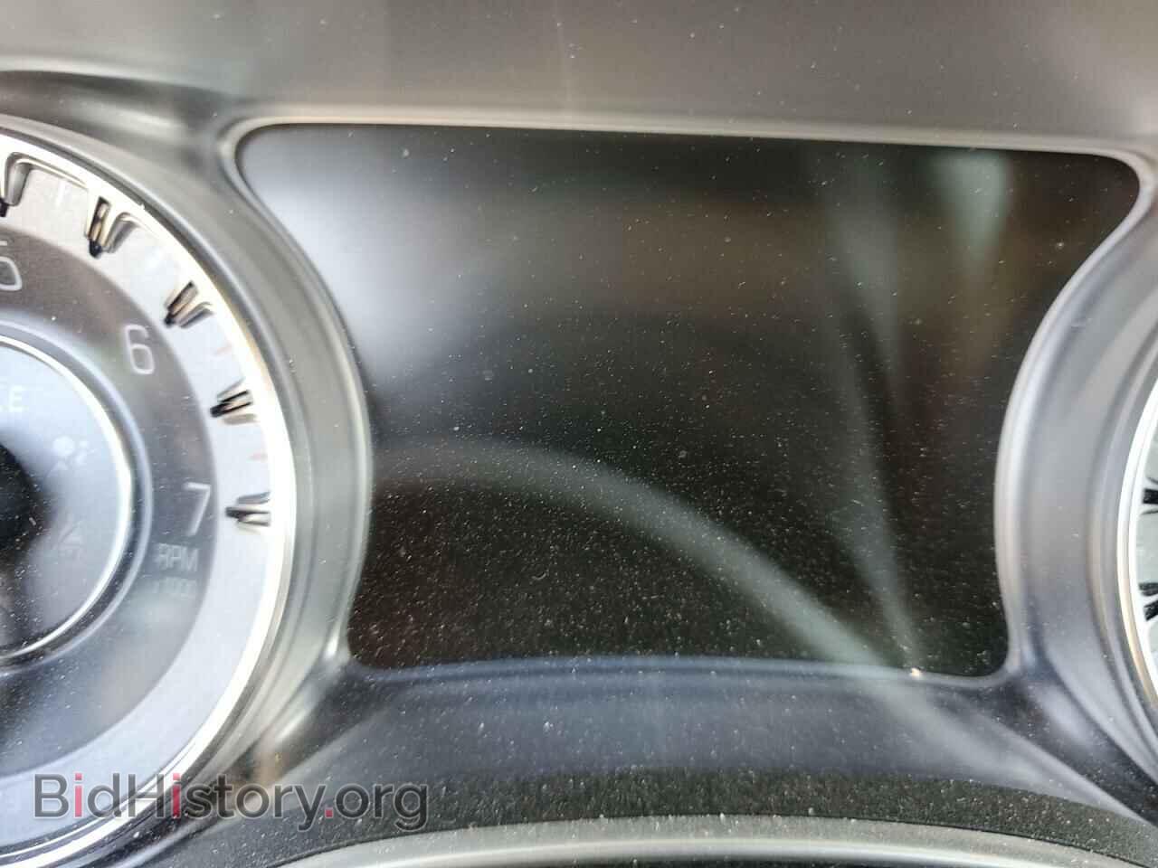 2015 CHRYSLER 300 - VIN: 2C3CCAEG5FH807543 - Фото 8