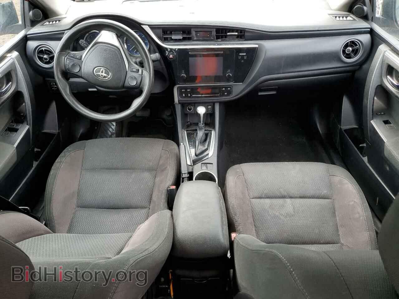 2017 TOYOTA COROLLA - VIN: 2T1BURHE9HC841835 - Фото 8