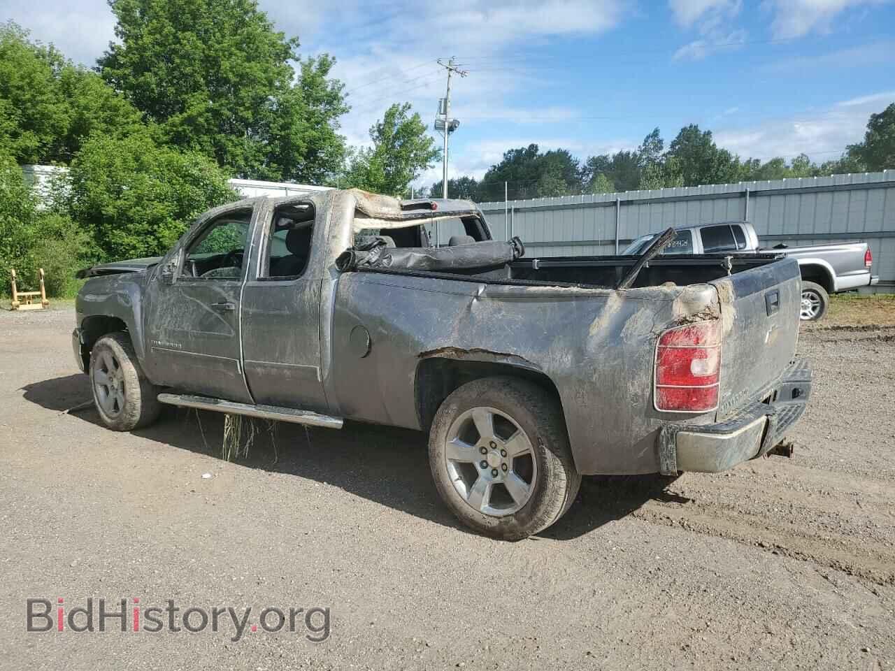2008 CHEVROLET SILVERADO - VIN: 2GCEC190881304442 - Photo 2