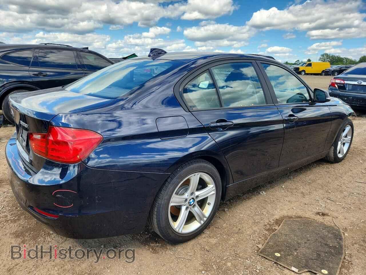 2014 BMW 3 SERIES - VIN: WBA3A5C52EF453519 - Фото 3
