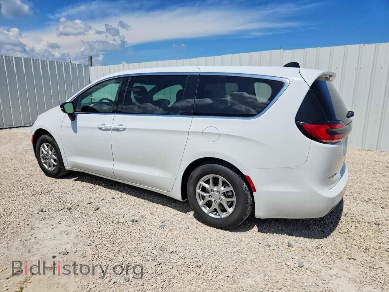 2026 CHRYSLER PACIFICA - VIN: 2C4RC1BG9TR273222 - Photo 2