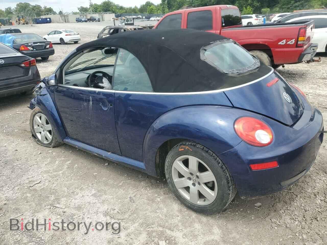 2007 VOLKSWAGEN BEETLE - VIN: 3VWPF31Y87M423643 - Фото 2