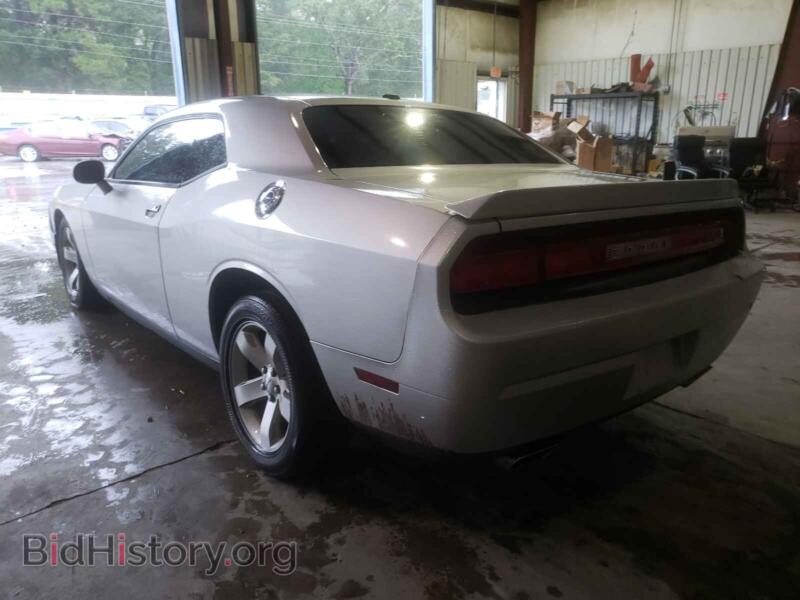 2012 Dodge CHALLENGER (VIN 2C3CDYAG2CH101377) — photo 3 of 10