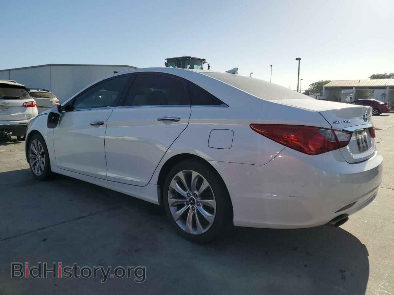 2013 HYUNDAI SONATA - VIN: 5NPEC4AC1DH803213 - Photo 2