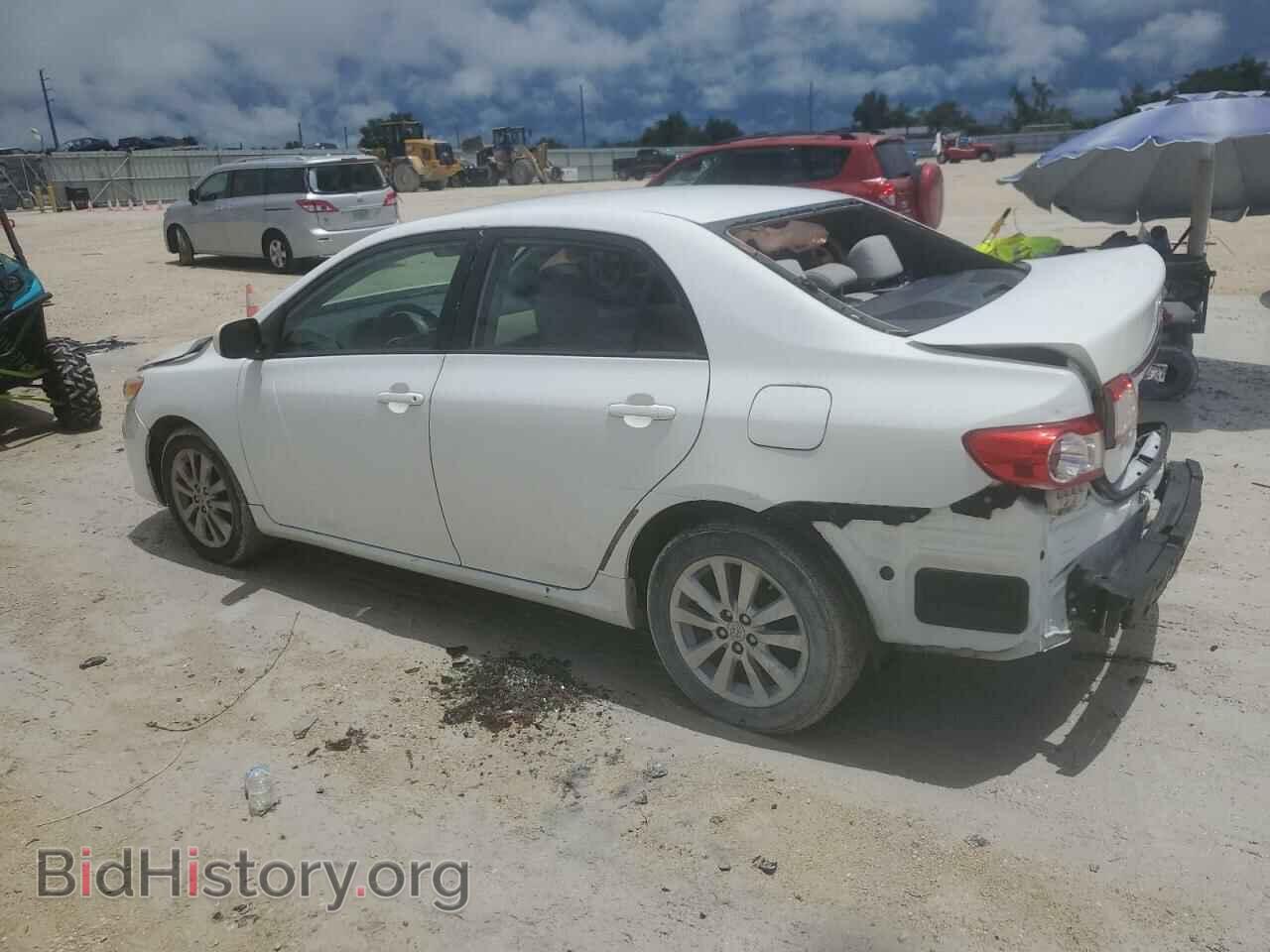2011 TOYOTA COROLLA - VIN: JTDBU4EE4B9154041 - Фото 2