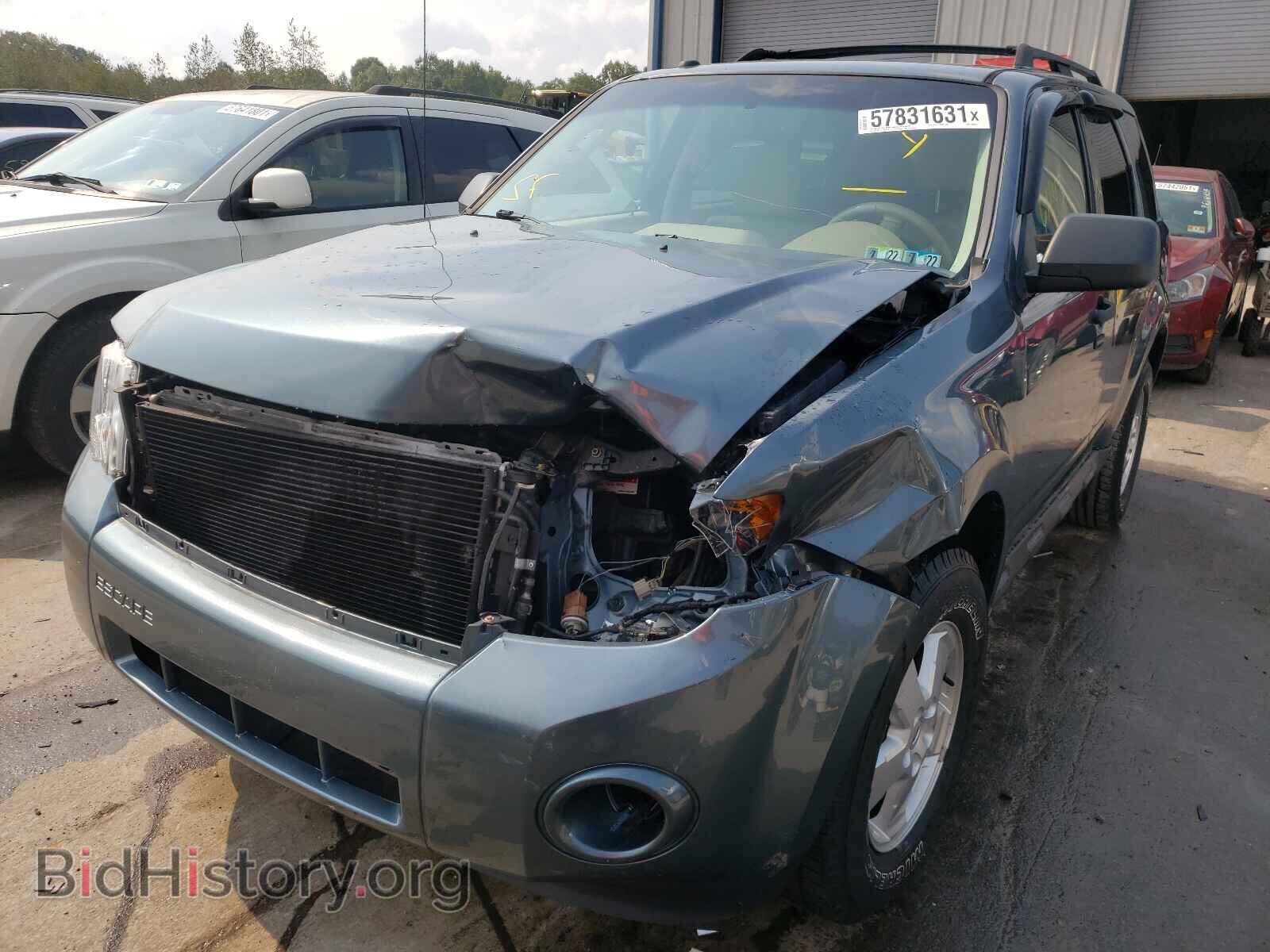 2011 FORD ESCAPE - VIN: 1FMCU9DGXBKB09033 - Фото 2