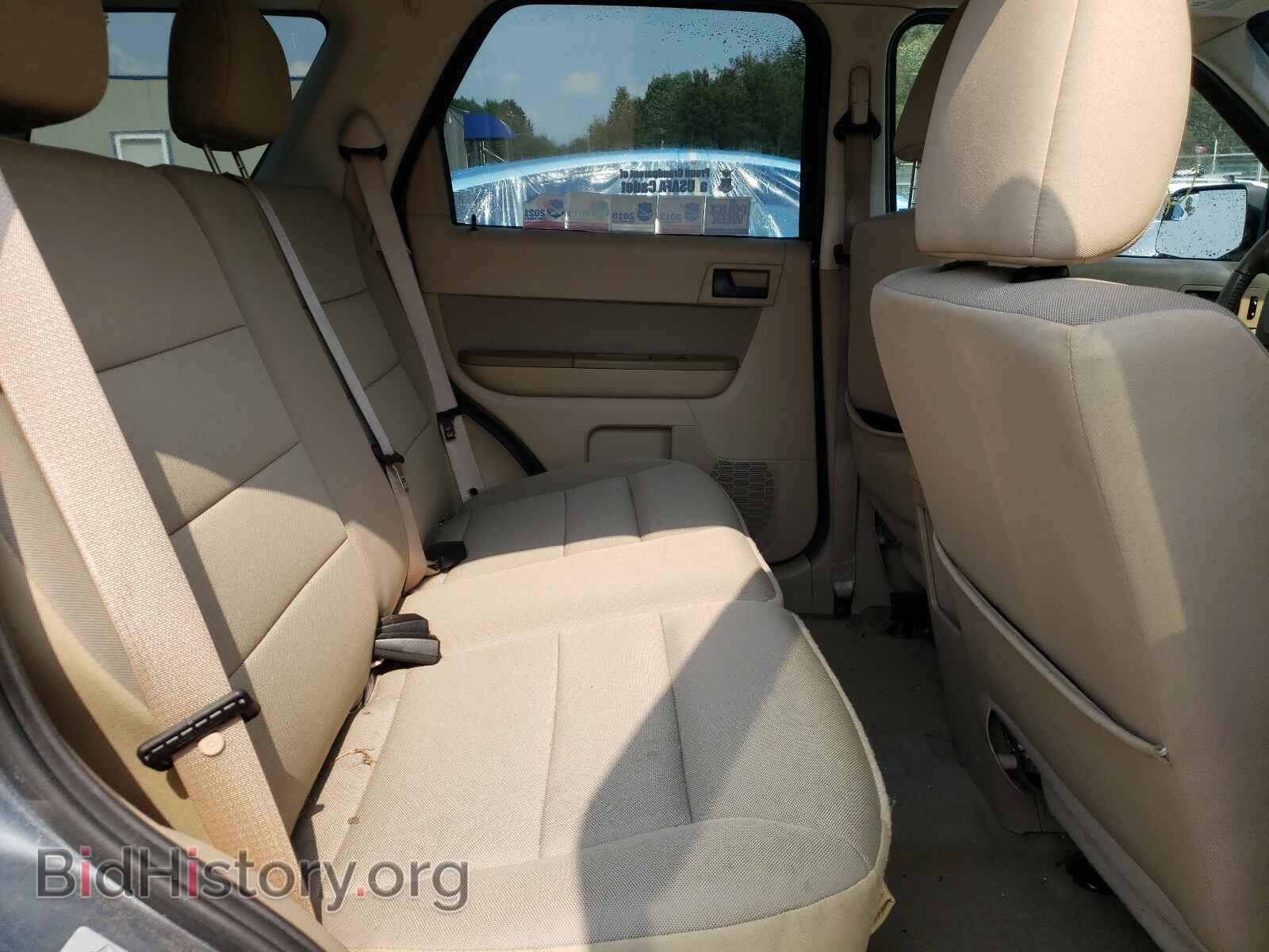 2011 FORD ESCAPE - VIN: 1FMCU9DGXBKB09033 - Фото 6