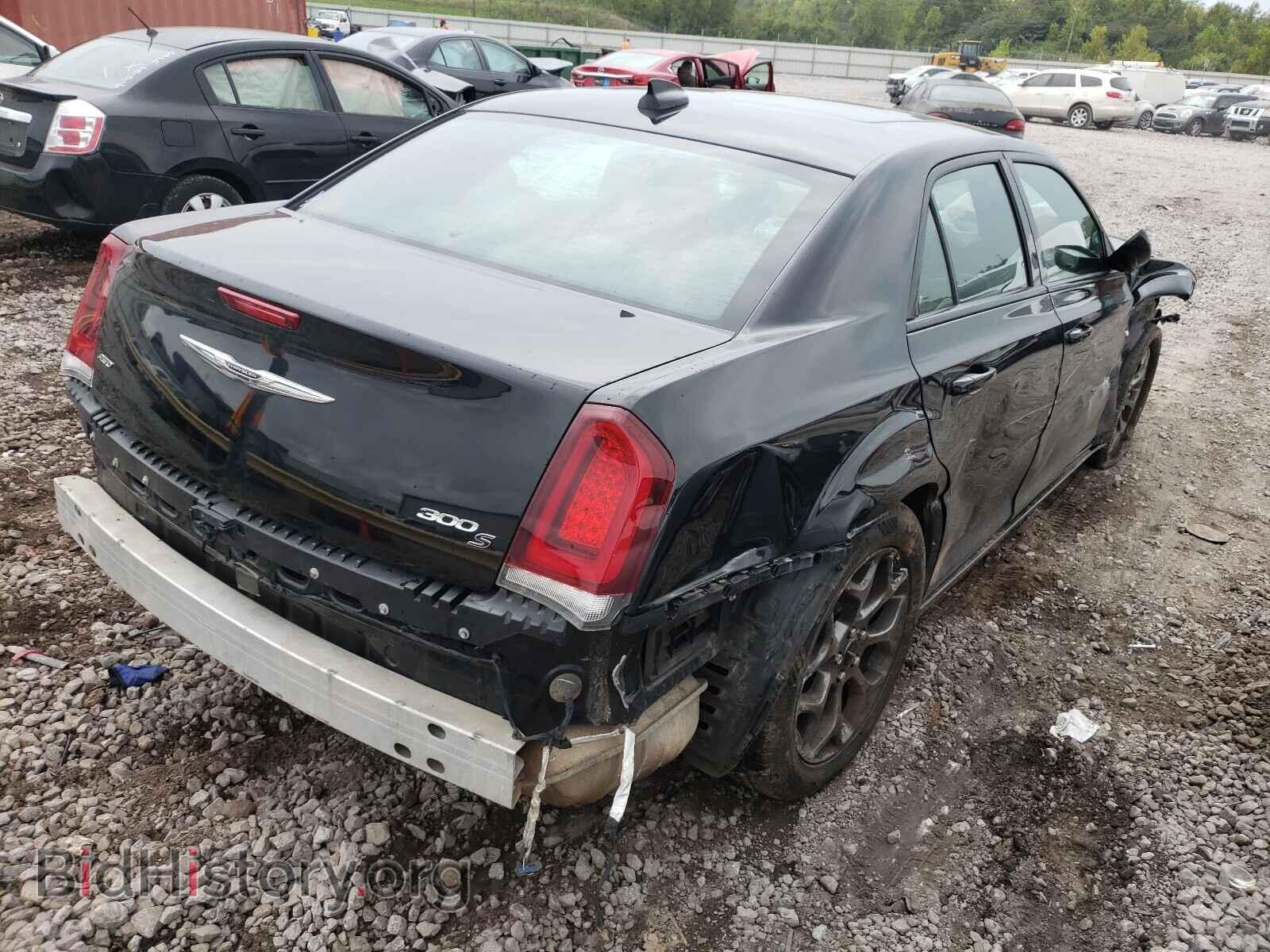 2015 CHRYSLER 300 - VIN: 2C3CCAGG8FH892407 - Фото 4