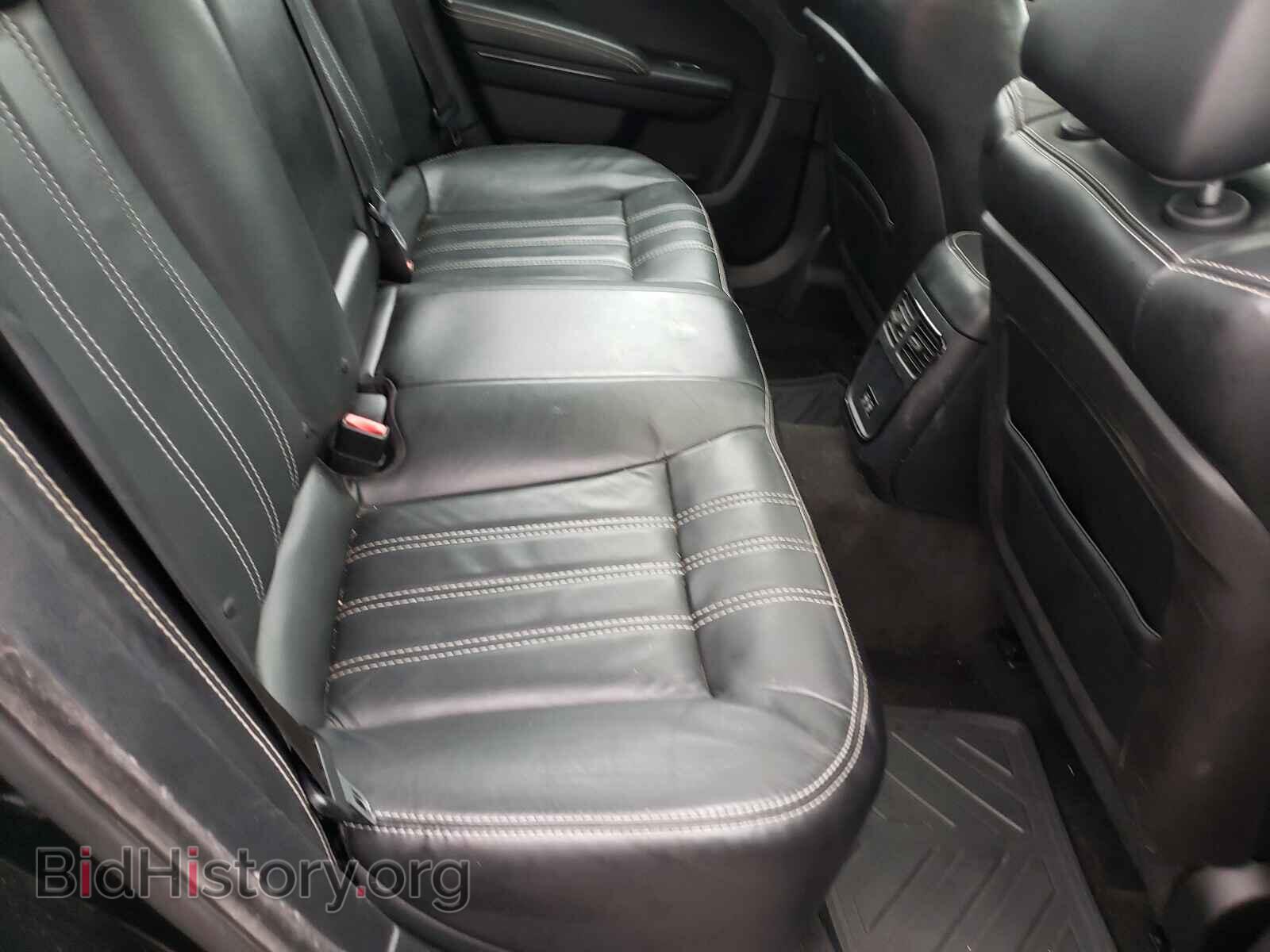 2015 CHRYSLER 300 - VIN: 2C3CCAGG8FH892407 - Фото 6