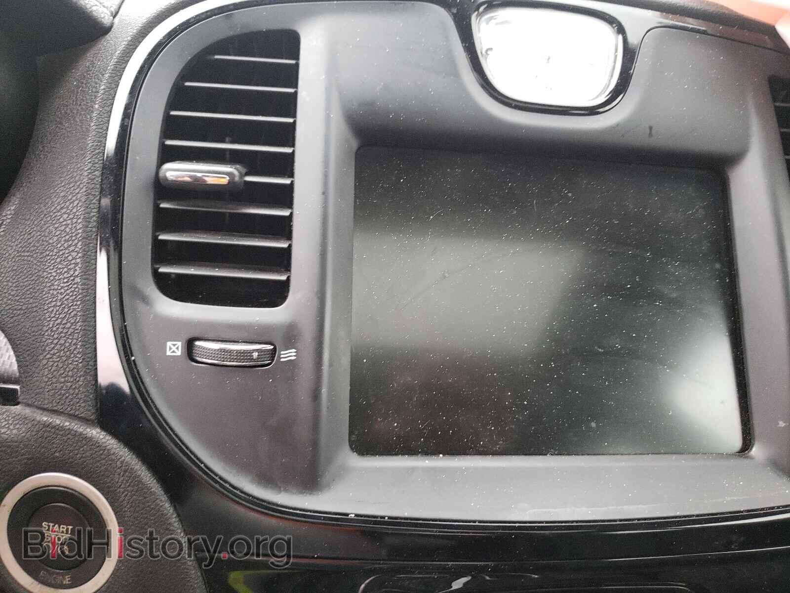 2015 CHRYSLER 300 - VIN: 2C3CCAGG8FH892407 - Фото 9