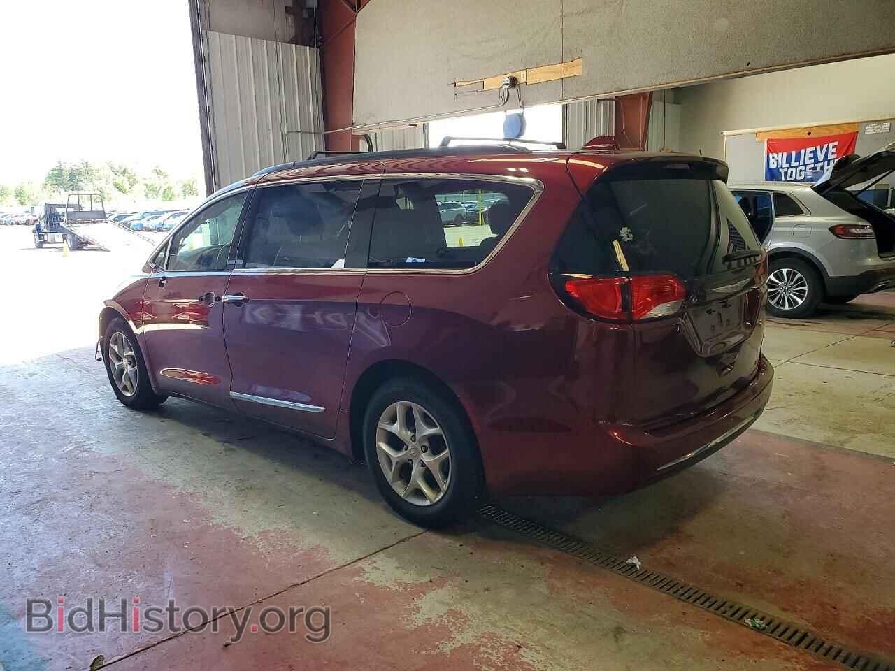 2017 CHRYSLER PACIFICA - VIN: 2C4RC1BG7HR592674 - Фото 2