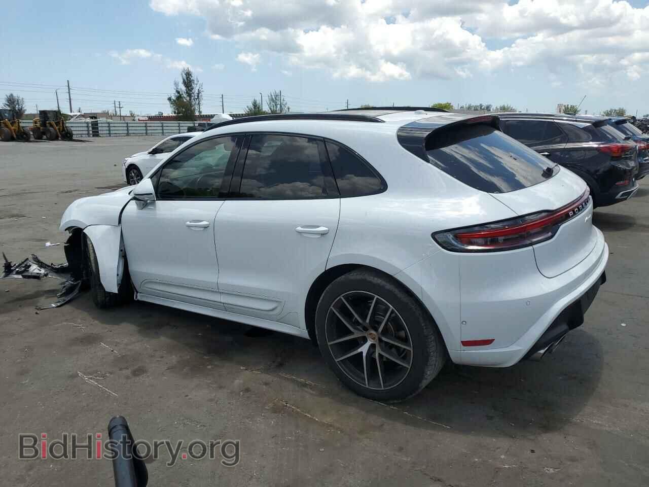 2022 PORSCHE MACAN - VIN: WP1AA2A51NLB03679 - Фото 2