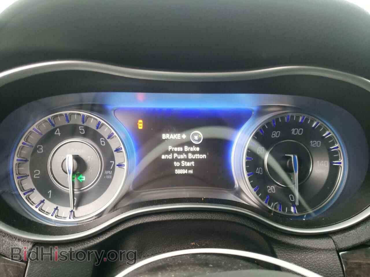 2017 CHRYSLER 300 - VIN: 2C3CCAKG4HH622147 - Фото 8