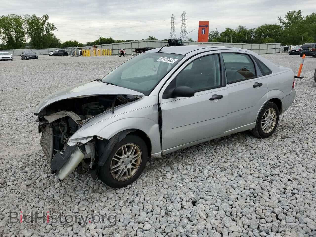 Photo 1FAFP34N37W293421 - FORD FOCUS 2007