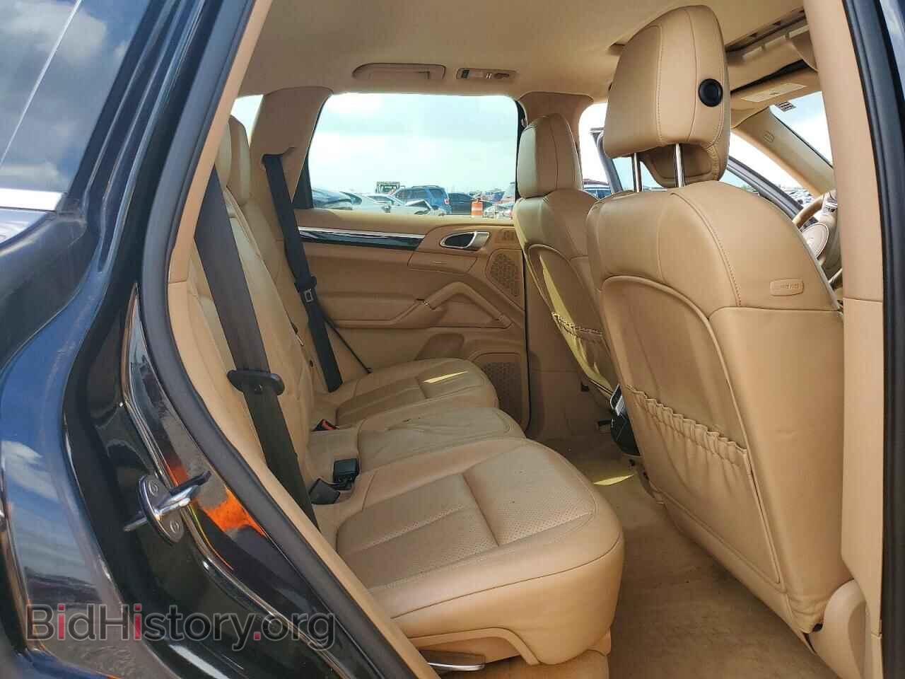 2011 PORSCHE CAYENNE - VIN: WP1AB2A27BLA54695 - Photo 10