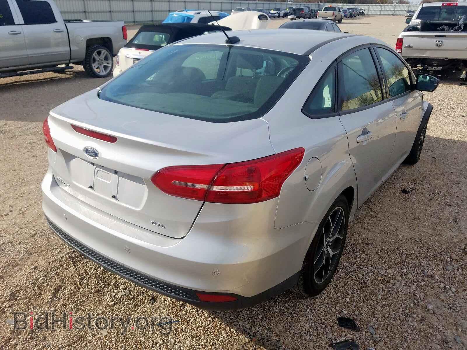2017 FORD FOCUS - VIN: 1FADP3H2XHL225143 - Фото 4