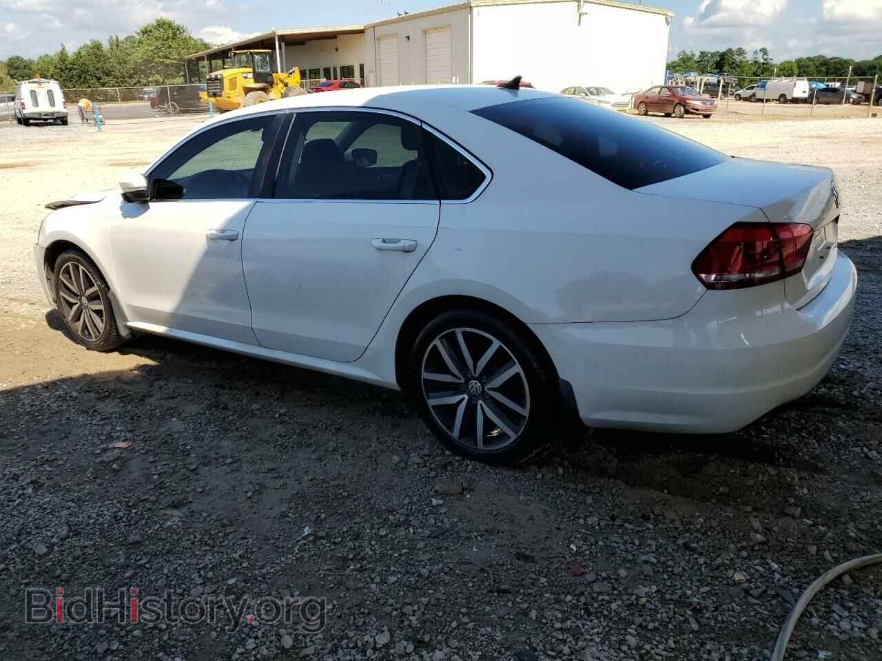 2015 VOLKSWAGEN PASSAT - VIN: 1VWAS7A33FC080740 - Фото 2