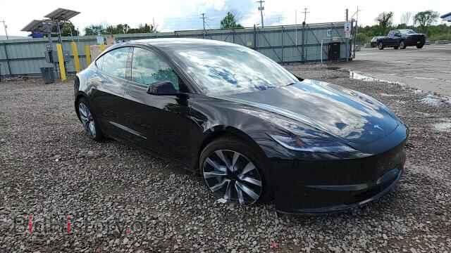 2025 TESLA MODEL 3 - VIN: 5YJ3E1EB0SF064946 - Photo 13