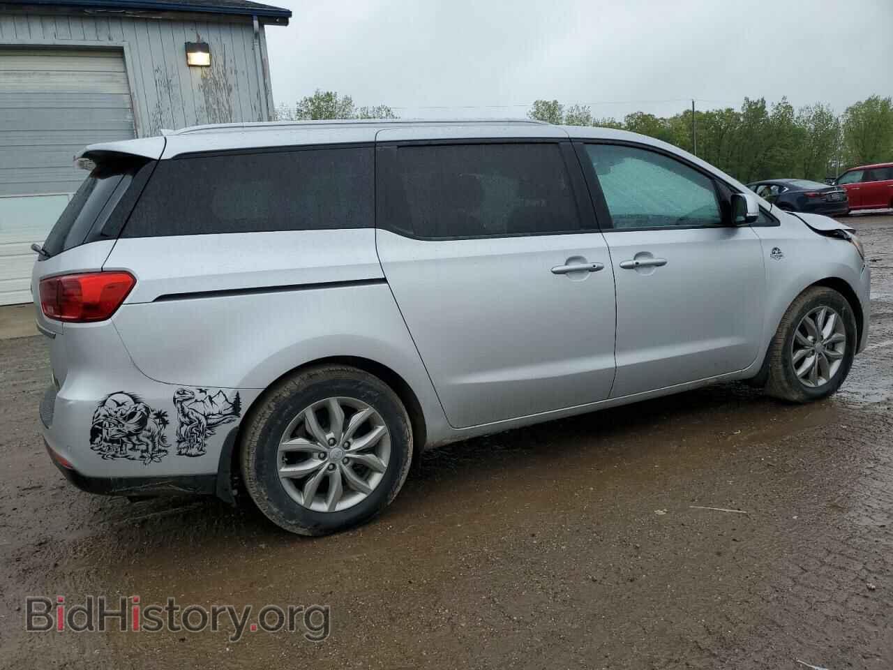 2019 KIA All Models - VIN: KNDMB5C13K6570152 - Photo 3