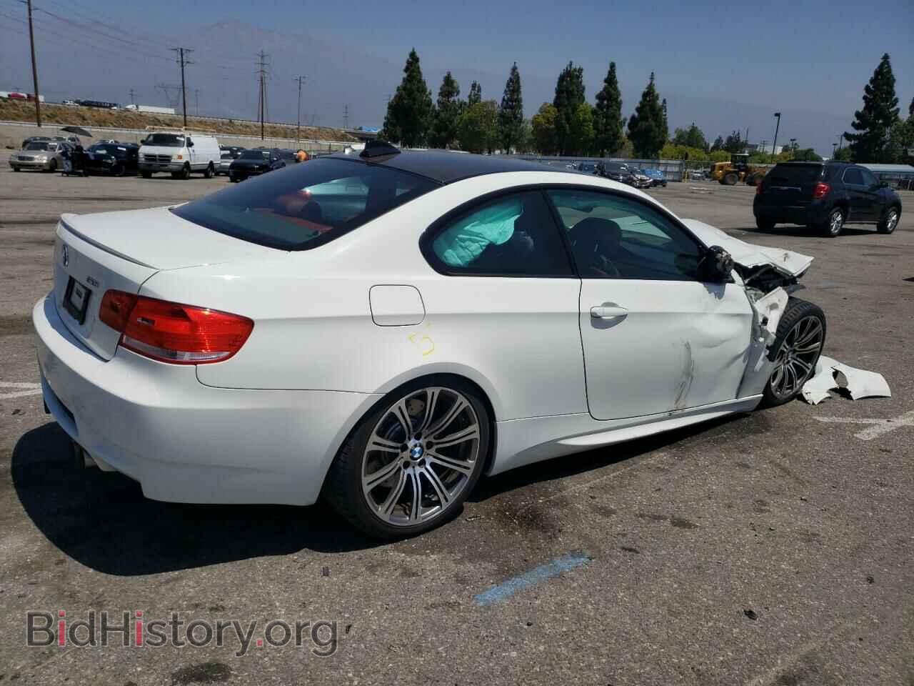 2010 BMW M3 - VIN: WBSWD9C58AP363478 - Фото 3
