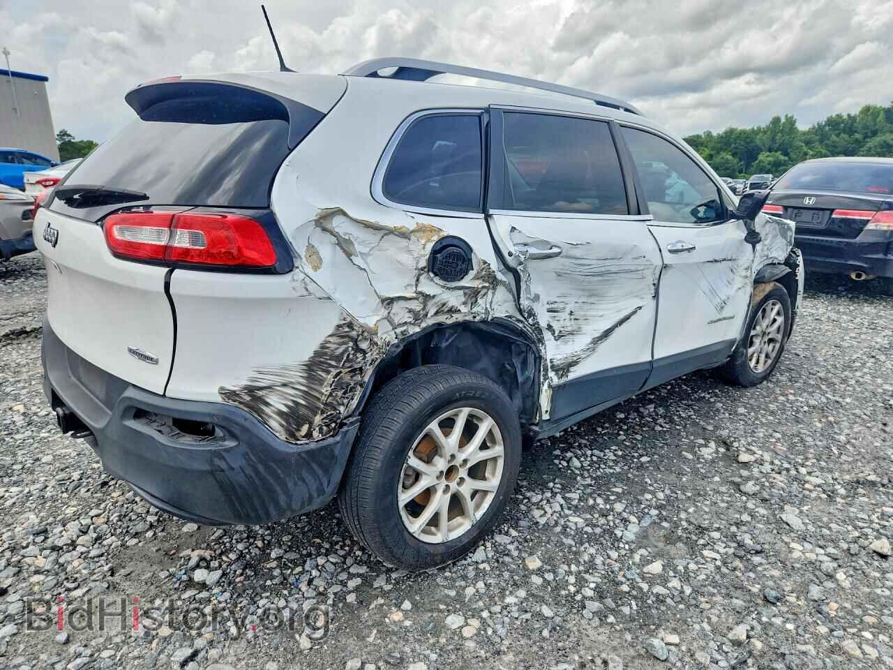 2017 JEEP CHEROKEE - VIN: 1C4PJLCB1HD223355 - Photo 3
