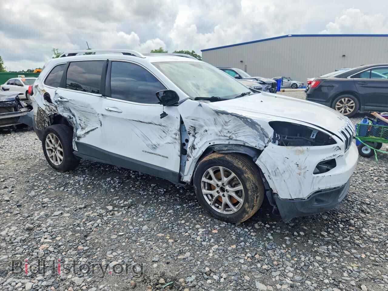 2017 JEEP CHEROKEE - VIN: 1C4PJLCB1HD223355 - Photo 4
