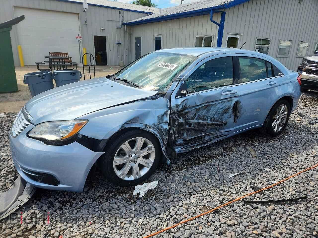 Фотография 1C3CCBBBXDN596021 - CHRYSLER 200 2013