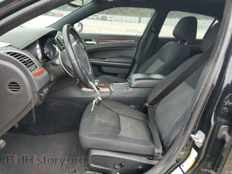 2012 Chrysler 300 (VIN 2C3CCAAGXCH206274) — фото 7 из 12