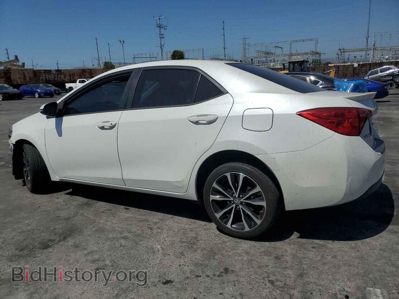 2017 TOYOTA COROLLA - VIN: 5YFBURHE2HP581391 - Фото 2