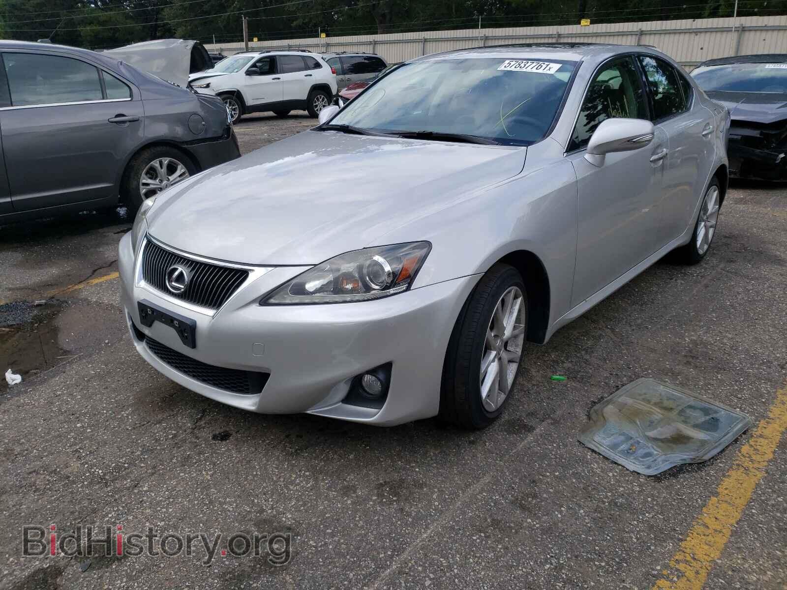 2013 LEXUS IS - VIN: JTHCF5C24D5063194 - Photo 2