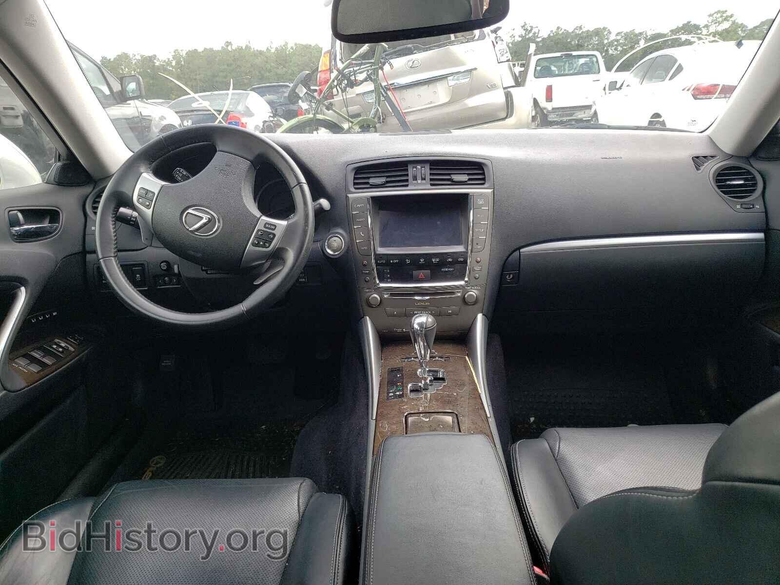 2013 LEXUS IS - VIN: JTHCF5C24D5063194 - Photo 9