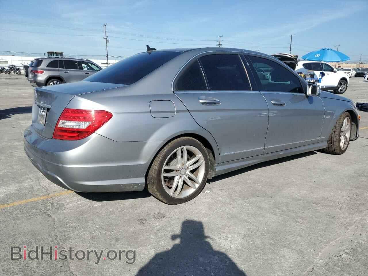 2012 MERCEDES-BENZ C-CLASS - VIN: WDDGF4HB1CA672132 - Фото 3