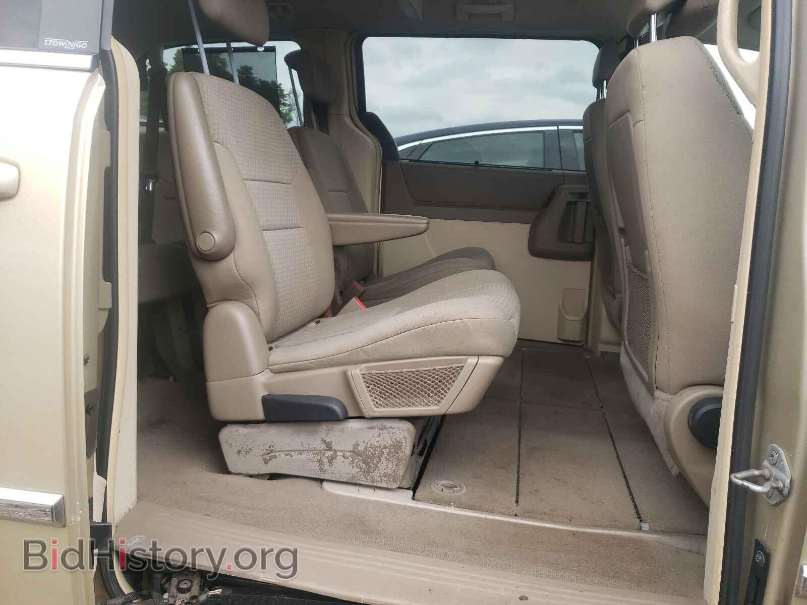 2010 CHRYSLER MINIVAN - VIN: 2A4RR5D19AR294058 - Фото 6