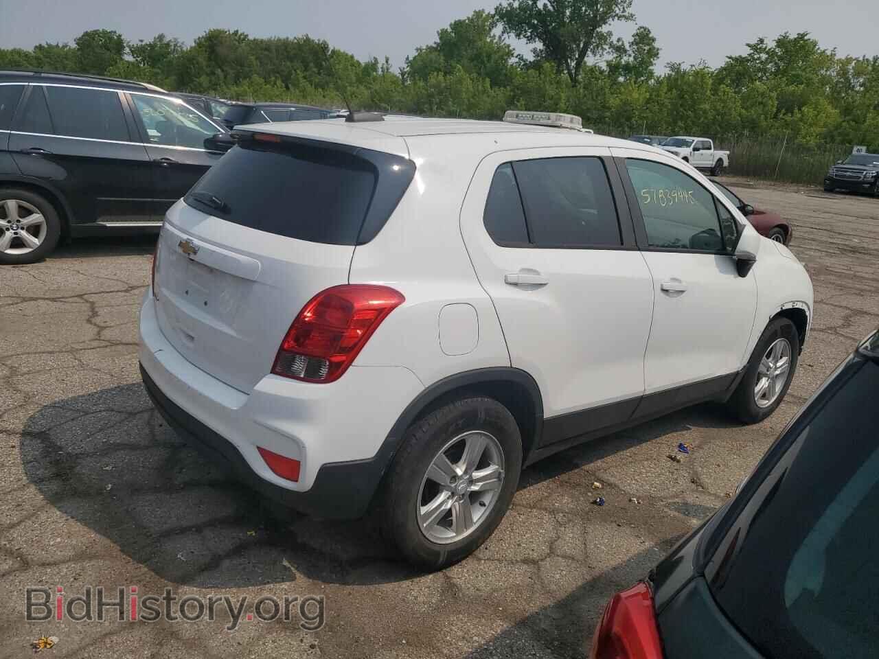 2019 CHEVROLET TRAX - VIN: 3GNCJKSB8KL213103 - Фото 3