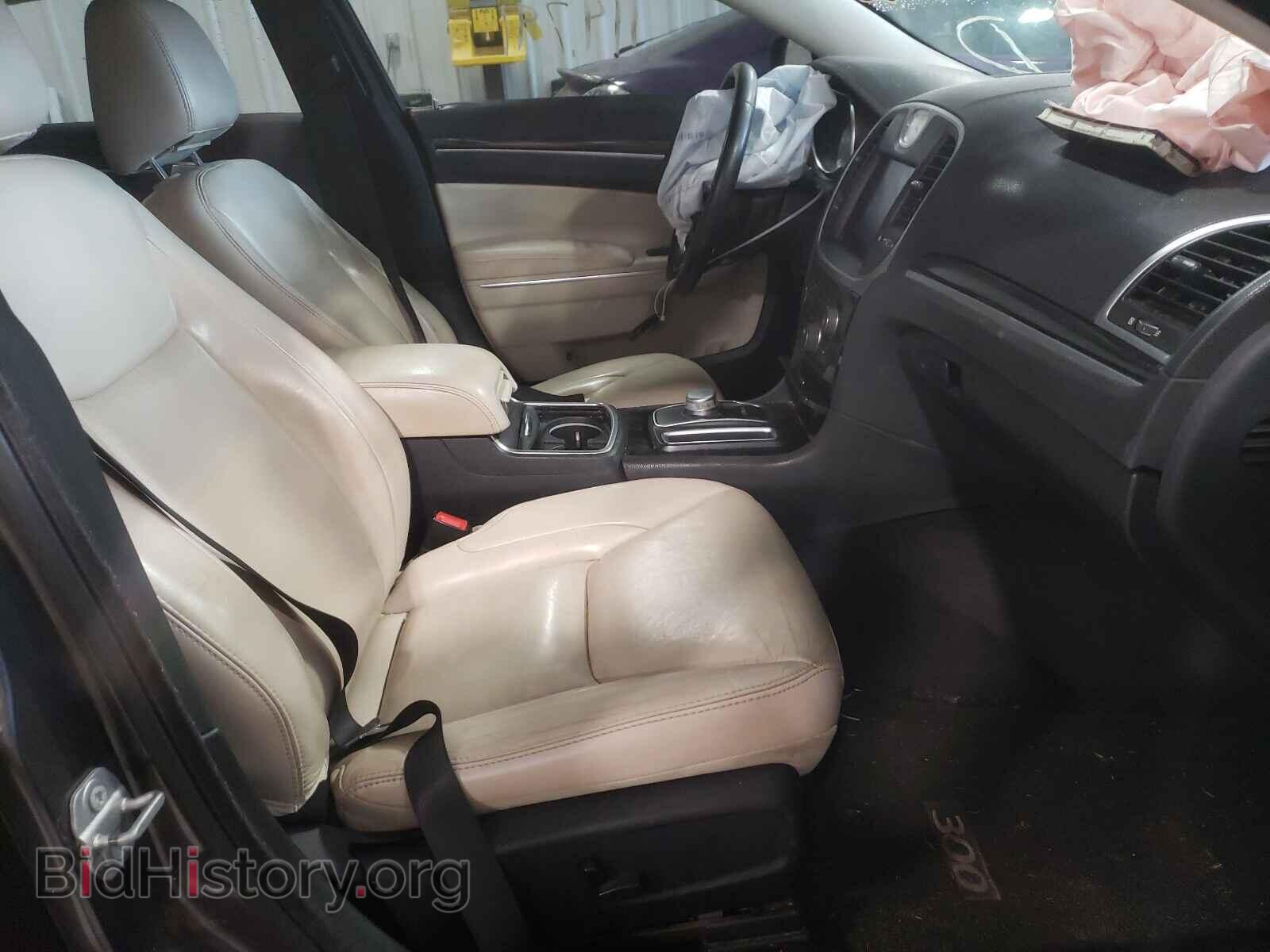 2016 CHRYSLER 300 - VIN: 2C3CCAAG1GH334473 - Фото 5
