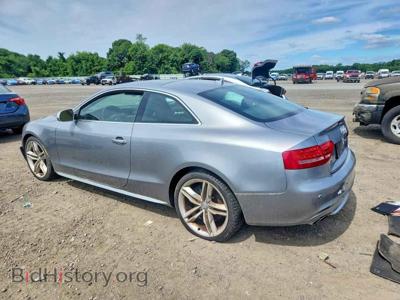 2010 AUDI S5/RS5 - VIN: WAUVVAFR1AA007700 - Photo 2