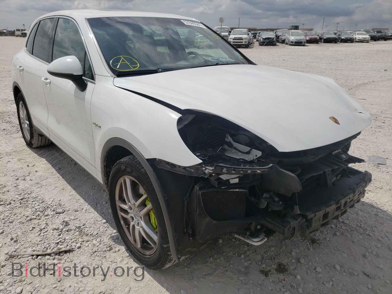 Фотография WP1AE2A2XGLA62580 - PORSCHE CAYENNE 2016