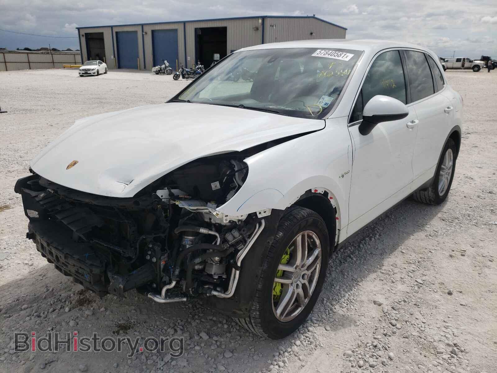 2016 PORSCHE CAYENNE - VIN: WP1AE2A2XGLA62580 - Фото 2
