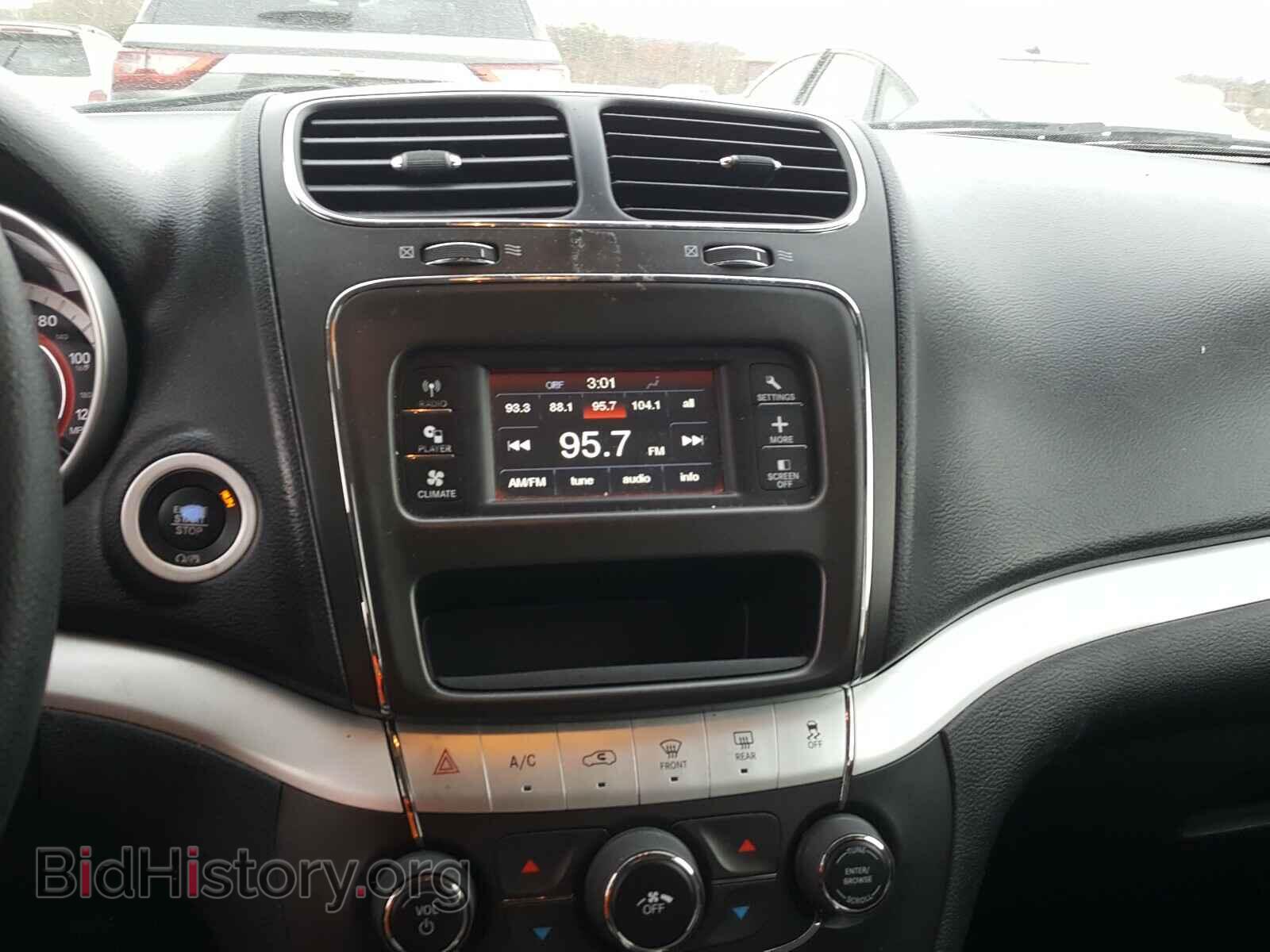 2017 DODGE JOURNEY - VIN: 3C4PDCABXHT501139 - Фото 9