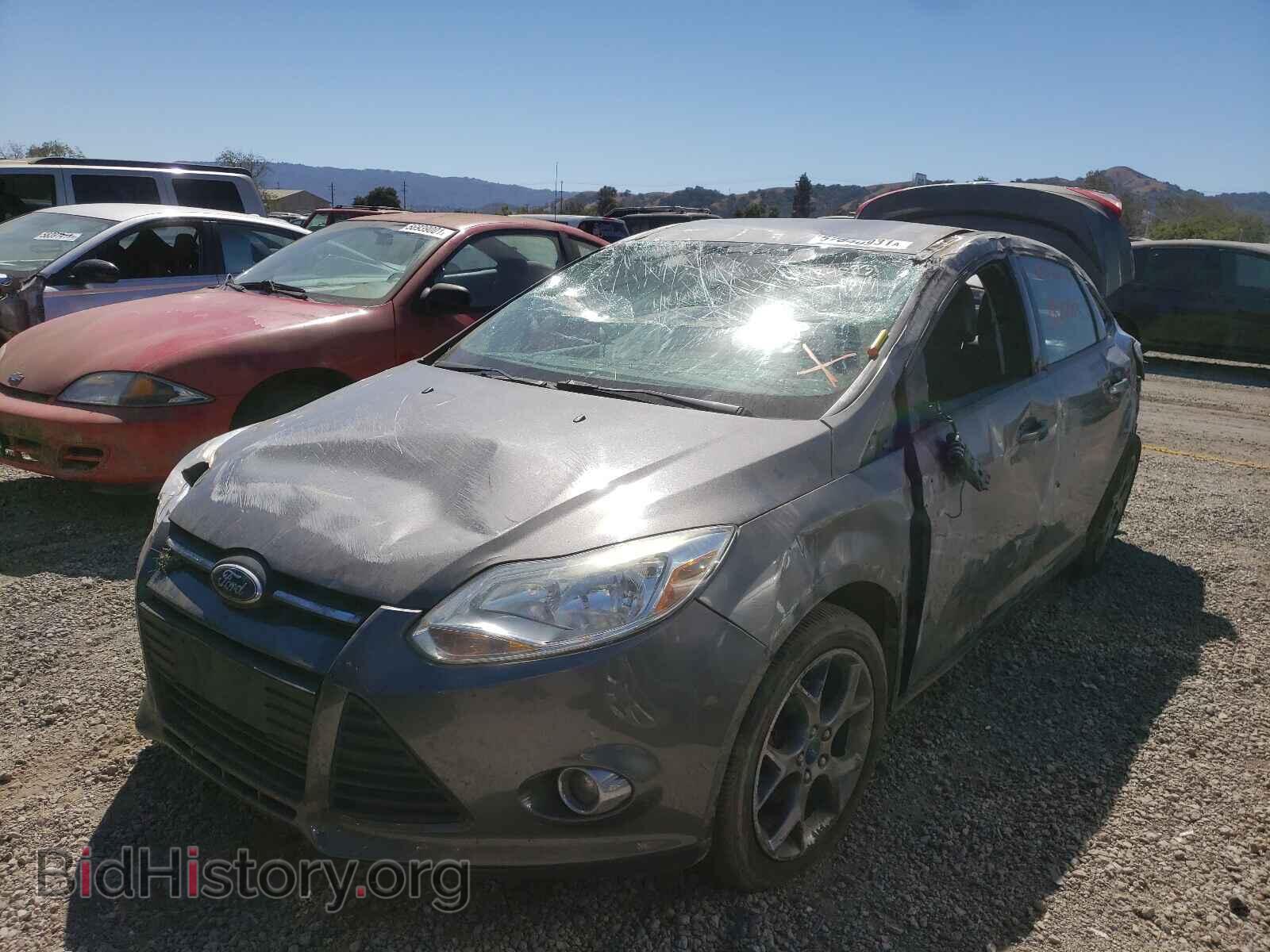2013 FORD FOCUS - VIN: 1FADP3F21DL117460 - Фото 2