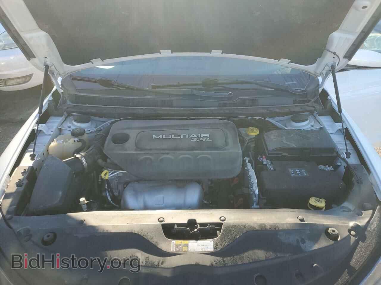 2016 CHRYSLER 200 - VIN: 1C3CCCBB8GN108632 - Фото 7