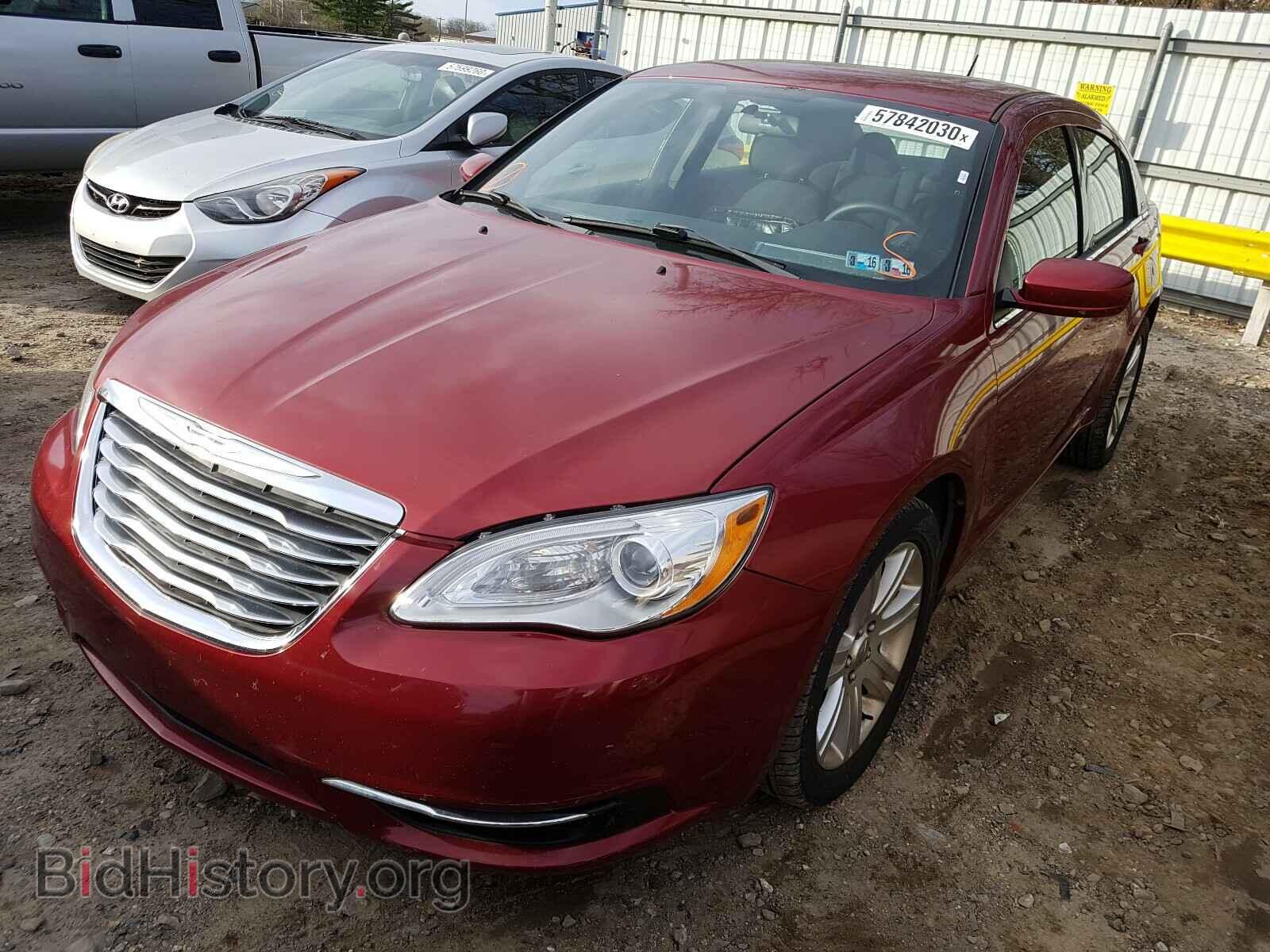 2013 CHRYSLER 200 - VIN: 1C3CCBAB7DN698362 - Photo 2