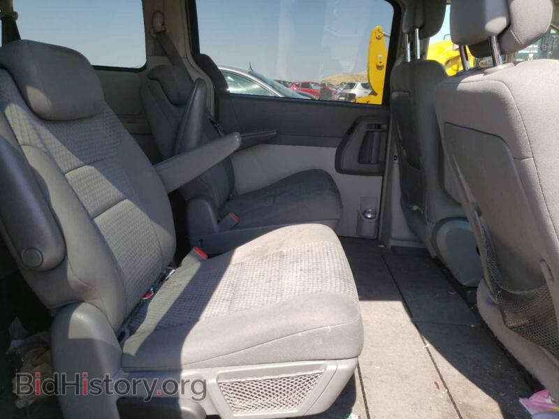 2010 Chrysler MINIVAN (VIN 2A4RR4DE1AR344089) — фото 6 из 10