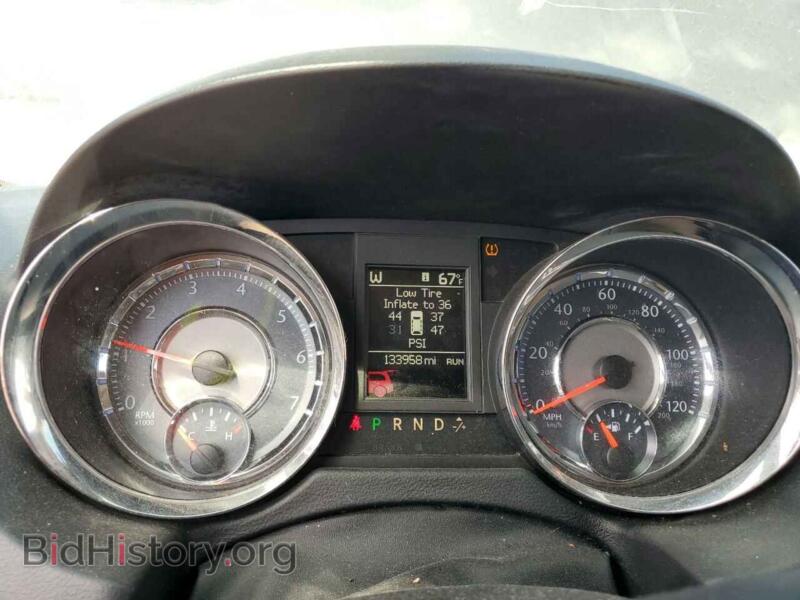 2016 Chrysler MINIVAN (VIN 2C4RC1CG2GR121965) — photo 9 of 16