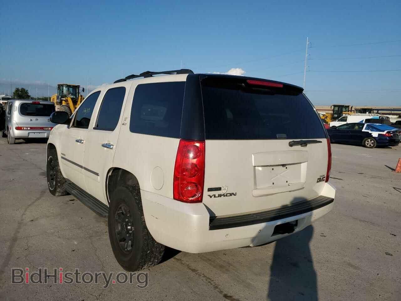 2011 GMC YUKON - VIN: 1GKS1CE04BR271775 - Фото 3