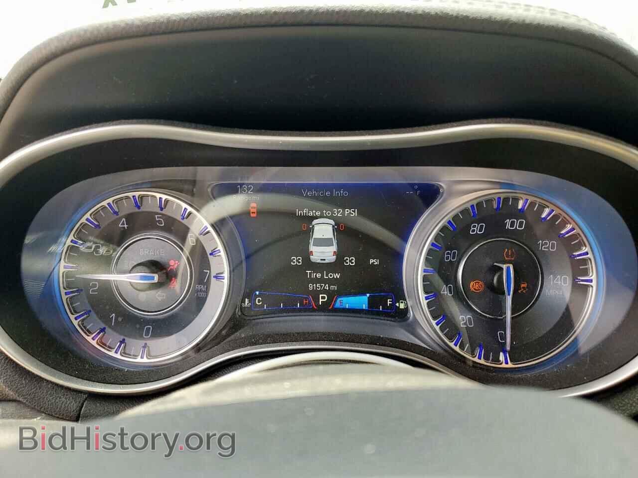 2017 CHRYSLER 300 - VIN: 2C3CCAAG7HH646542 - Фото 9